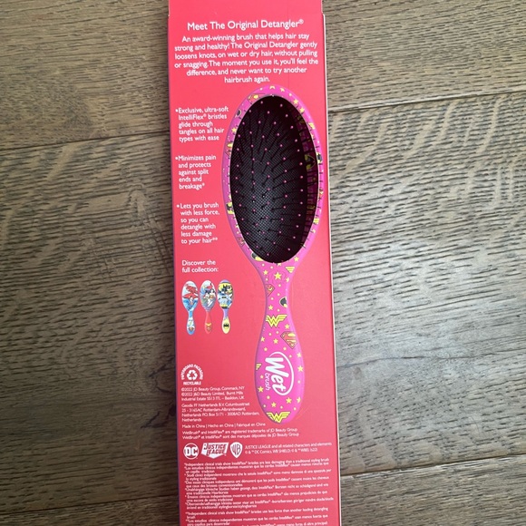 Wet Brush Original Detangler Hair Brush - DC Comics, Justice League - Picture 5 of 6